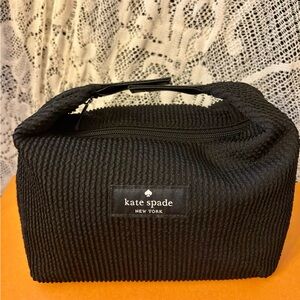 ♠️Kate Spade NY Black Ribbed cosmetic travel Bag